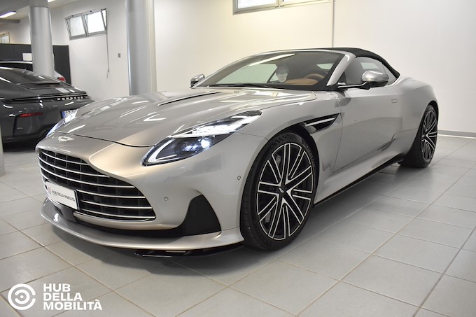 ASTON MARTIN DB12 V8 Volante